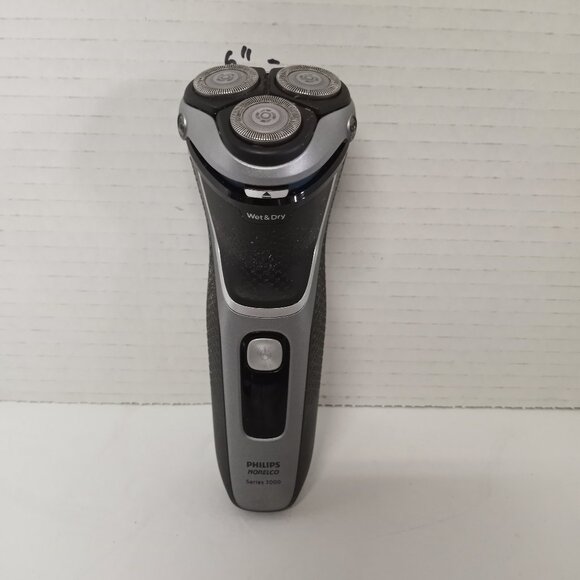 Phillips Norelco Series 3000 Wet Dry Electronic Shaver Only
